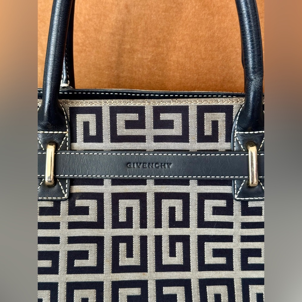 GIVENCHY- Authentic(COA)Black & Beige Leather and G Logo Canvas Bag - Picture 12 of 15